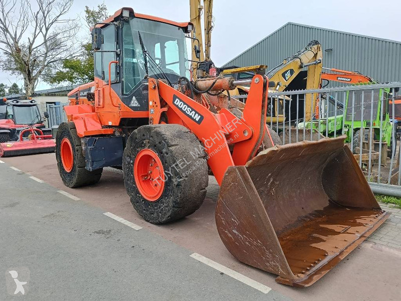 Lastare Doosan DL 220 DL200 DL250 DL180 shovel...