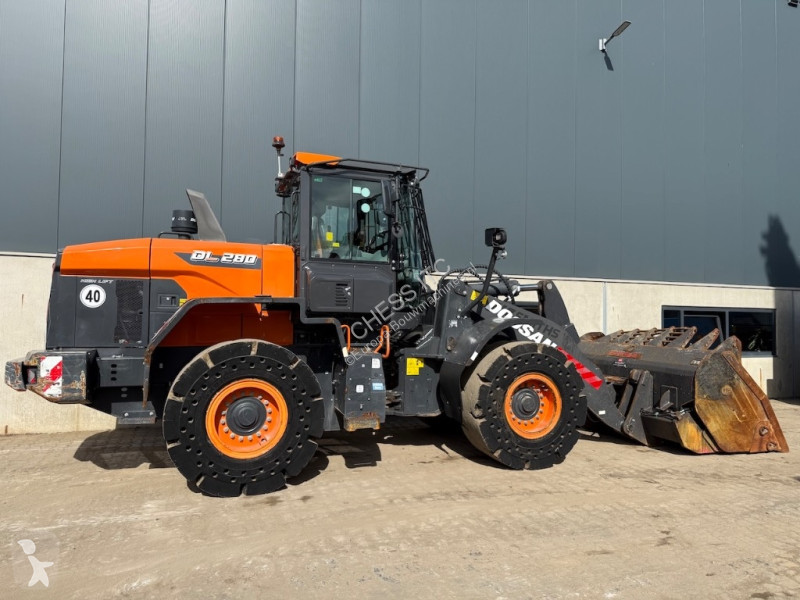 Lastare Doosan DL 280-7 - DL 280 - Solid tyres...