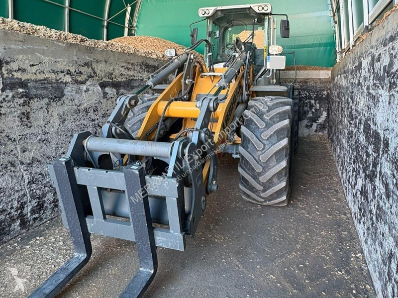 Lastare Liebherr  L526
