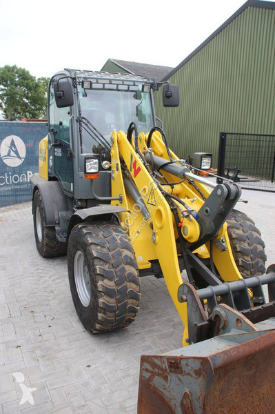 Lastare Neuson WL60