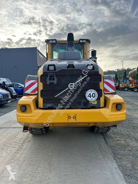 Chargeuse Volvo