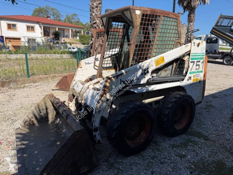 Pá carregadora Bobcat