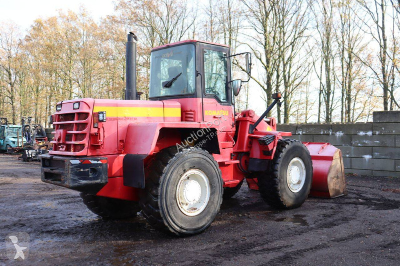 Chargeuse Komatsu 2703