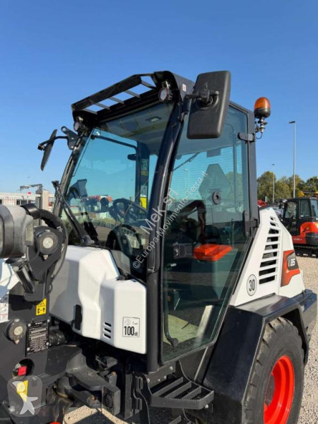 Фронтальный погрузчик Bobcat L85