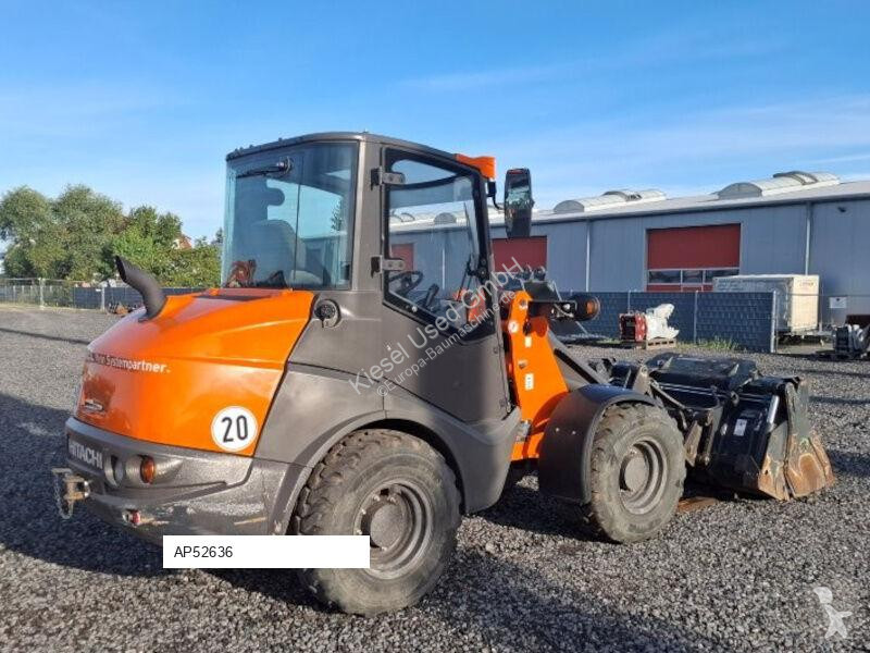 Nakladač Hitachi 6