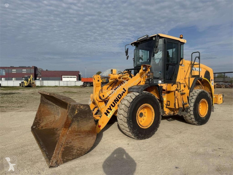 Chargeuse Hyundai HL 955 , quick coupler , 3m3