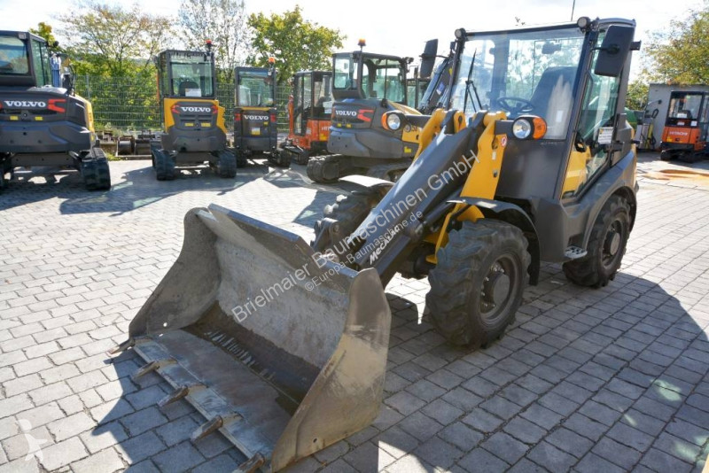 Chargeuse Mecalac AX 700