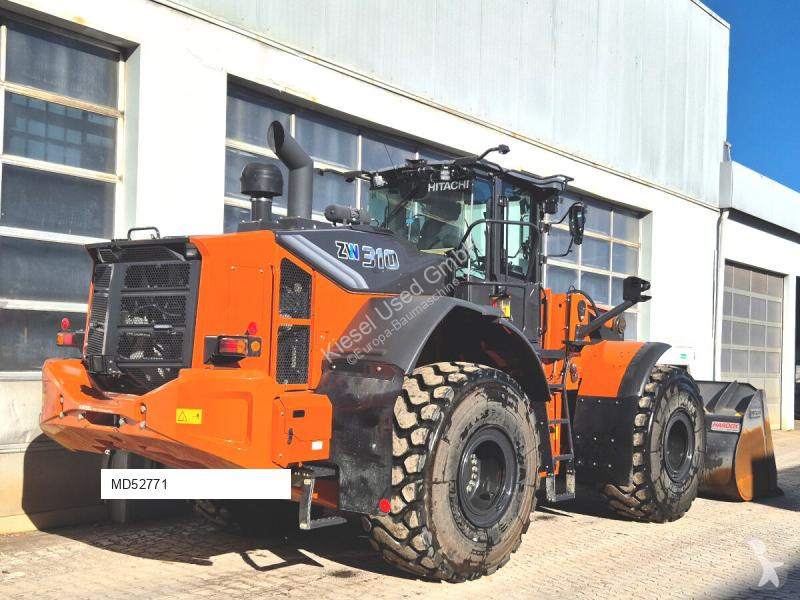 Товарач Hitachi 7