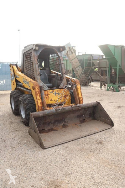 مُحمّلة Gehl R220