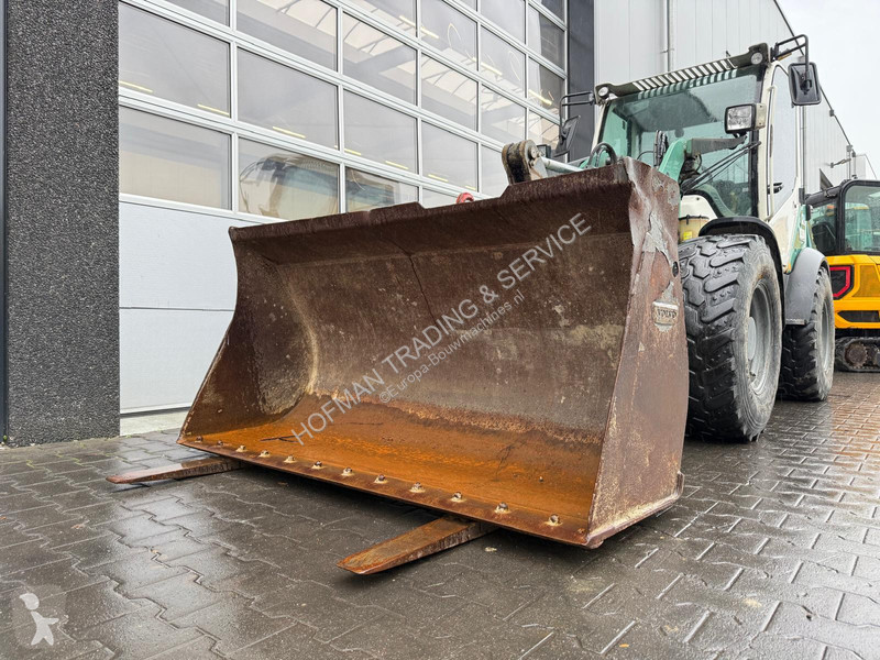 مُحمّلة Liebherr L508C
