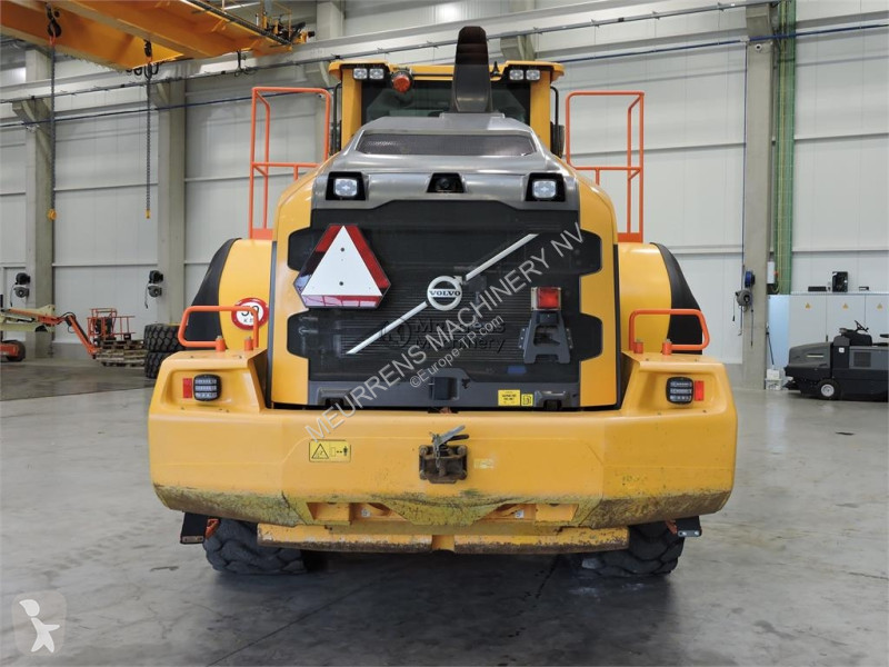 Pá carregadora Volvo New Bucket