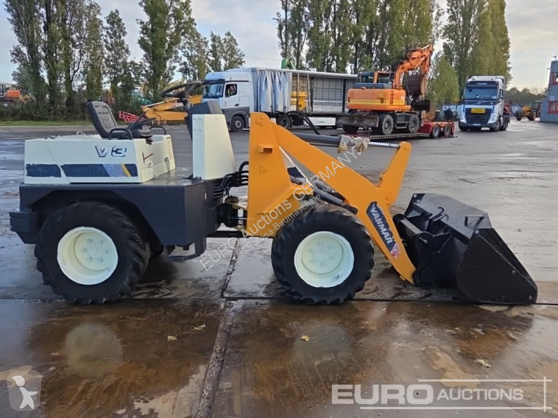 Shovel Yanmar V3