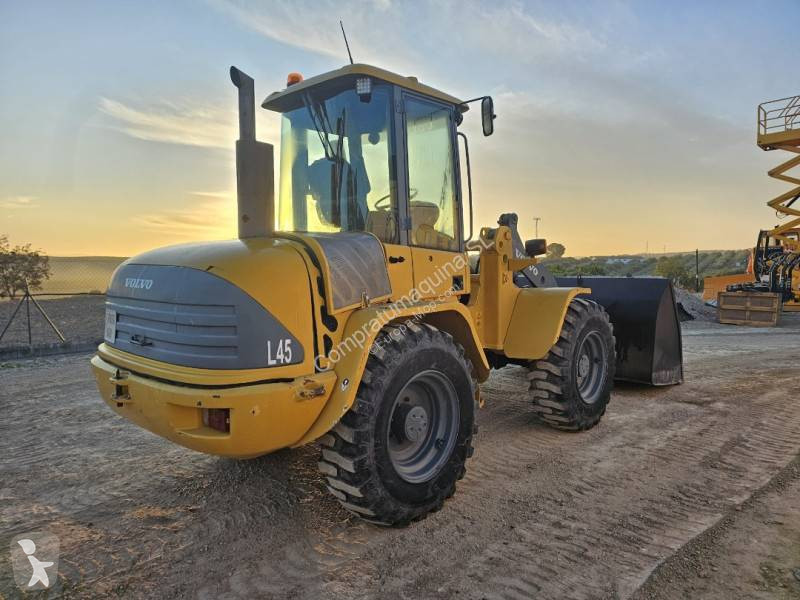 مُحمّلة Volvo L45TP