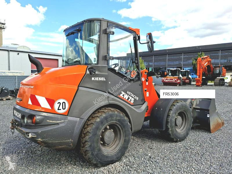 Товарач Hitachi 6