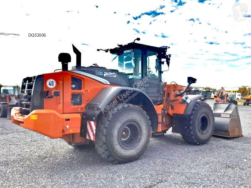 Товарач Hitachi