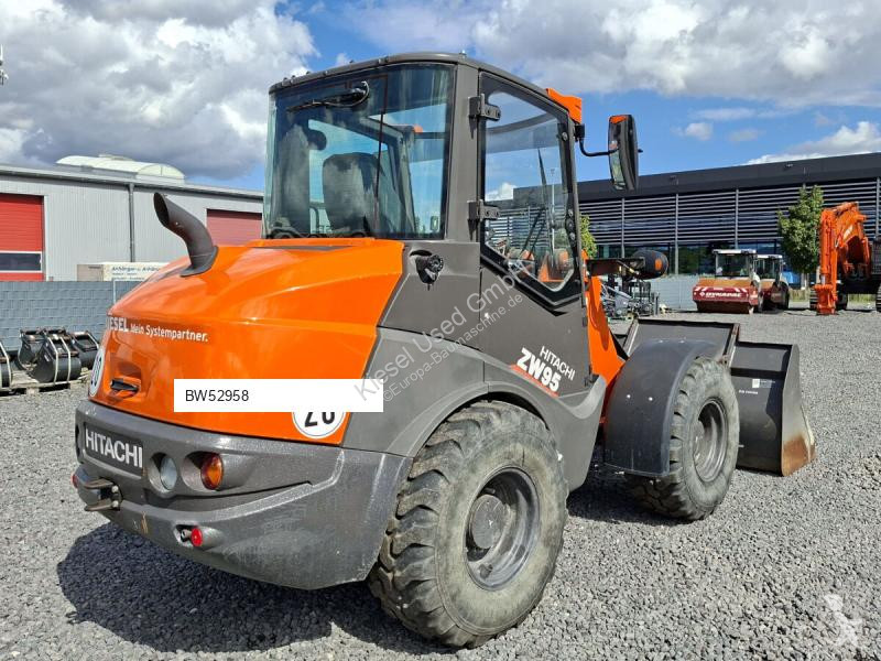 Shovel Hitachi 6