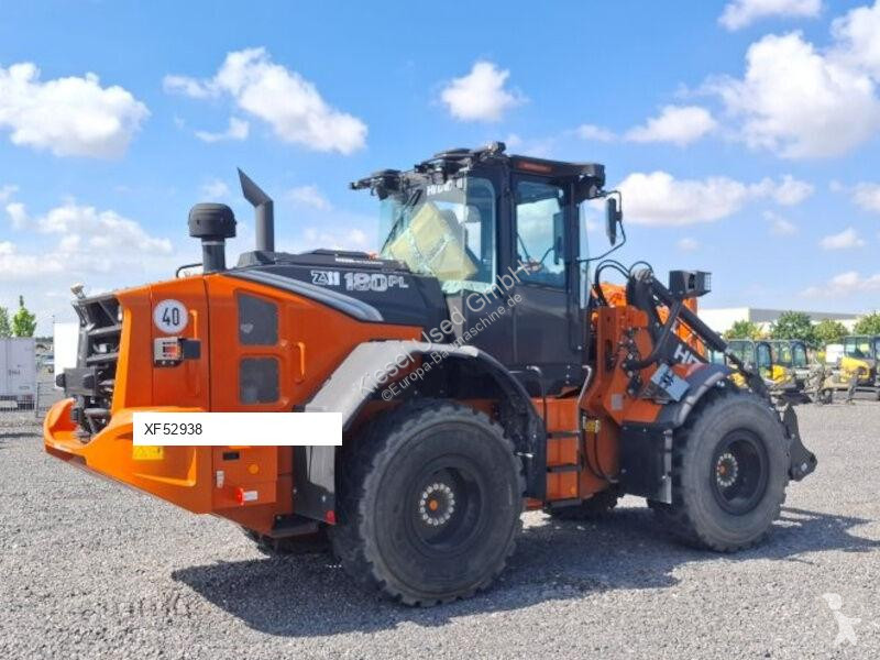 Товарач Hitachi ZW180-7