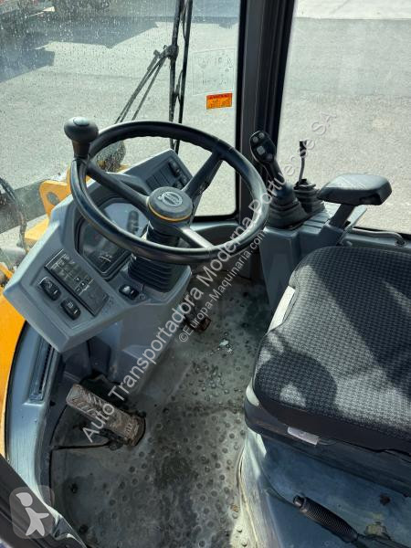 Shovel Volvo