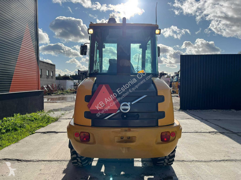 Shovel Volvo L 25 F BUCKET & FORKS