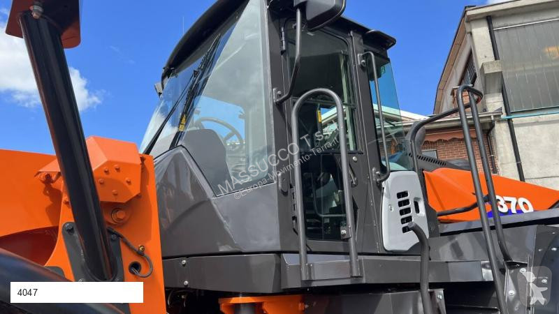 Shovel Hitachi -6