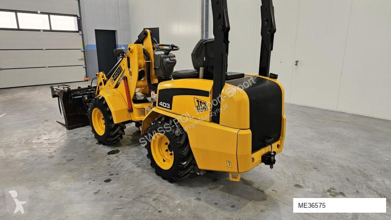 Încărcător telescopic JCB 403
