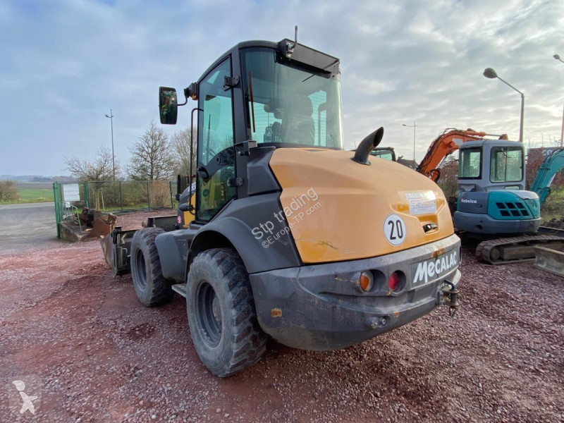 Pala cargadora Mecalac  AS 900