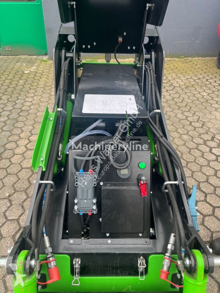 Pala First Green Elektro-Kompaktlader MiniZ400