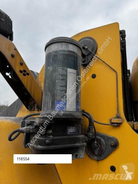 مُحمّلة Volvo L150H