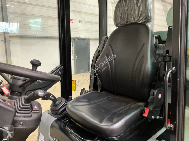 Incarcator Kubota RT 160-2