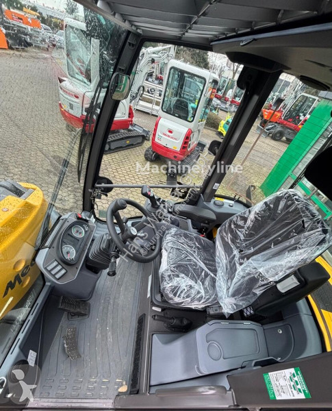 Incarcator Mecalac AS 750