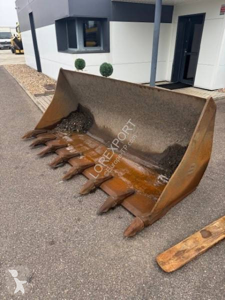 Shovel Ahlmann AZ 210