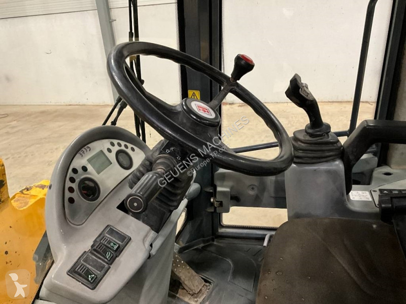 Shovel Terex