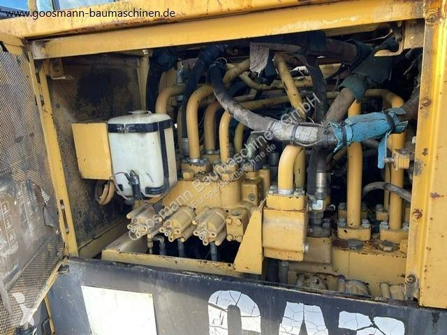 Shovel Caterpillar 231 D