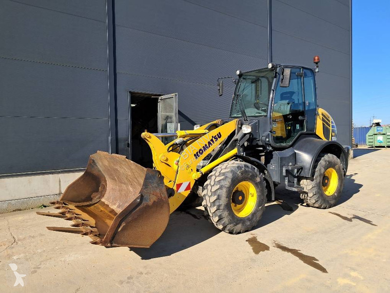 Shovel Komatsu WA100M-8