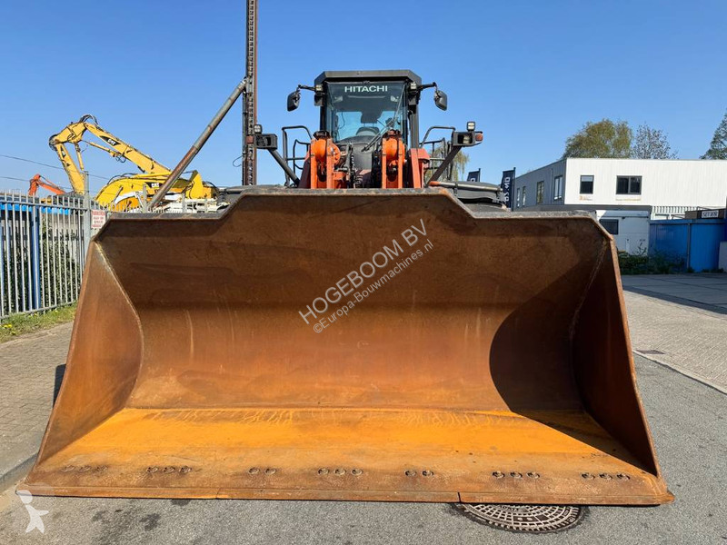 Shovel Hitachi 550-6