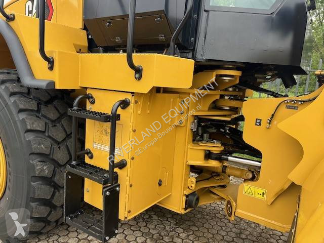 Incarcator Caterpillar from 2022 only 2235...