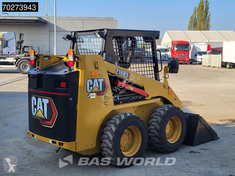 Pá carregadora Caterpillar B3