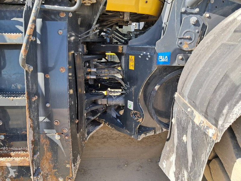 Shovel Komatsu WA475-10E0