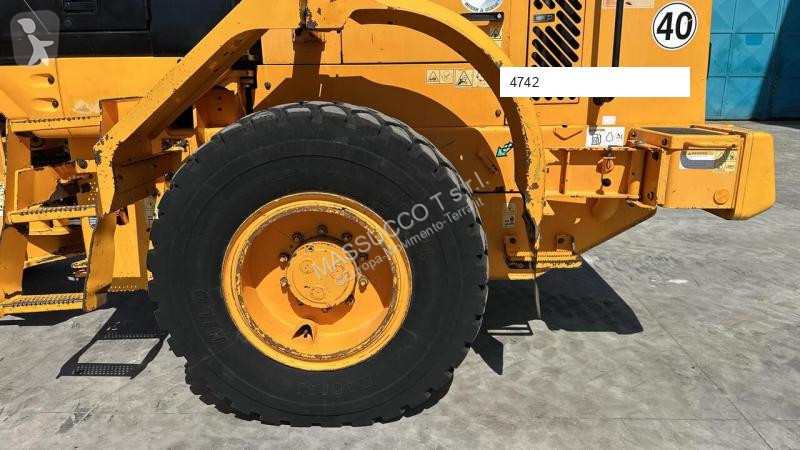Pala Hyundai HL730TM-7