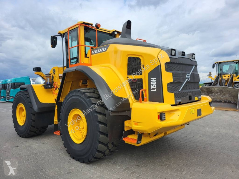 Nakladač Volvo L150H