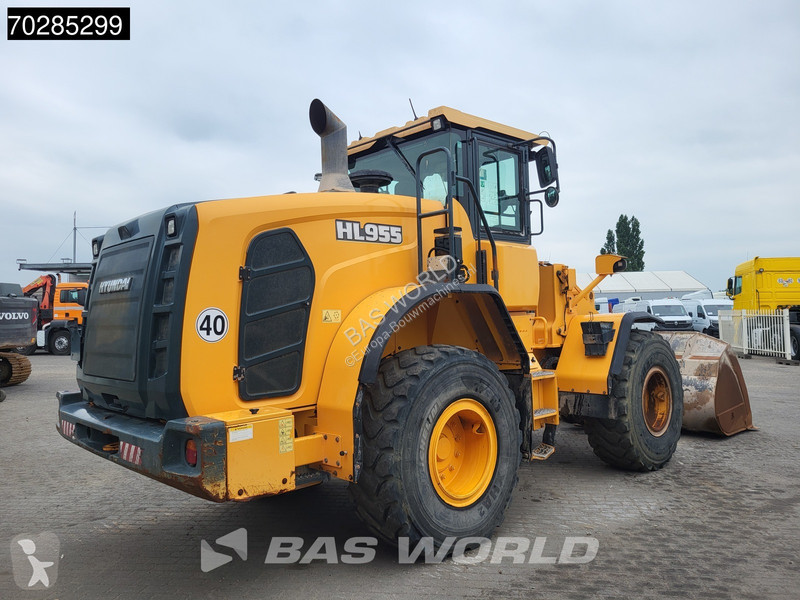 Shovel Hyundai HL955