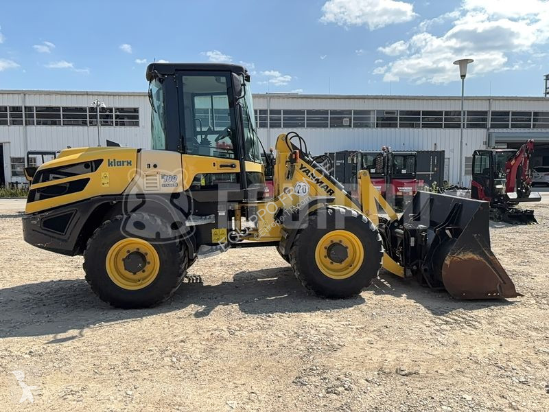 Shovel Yanmar V100