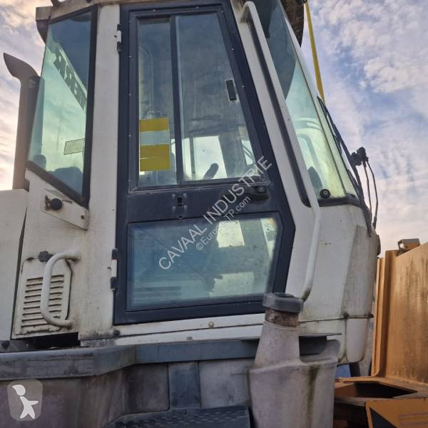 Nakladač Liebherr 538