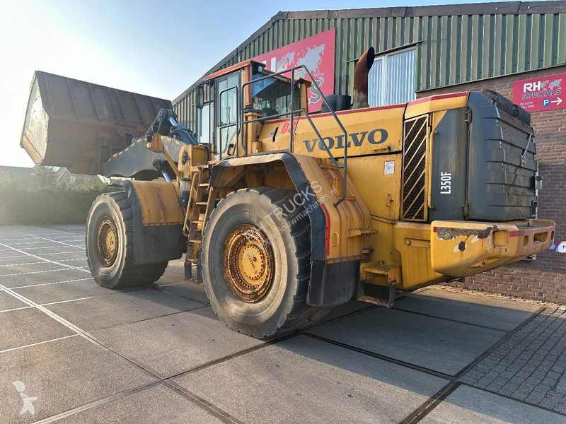Pala Volvo CE, 400 CM BUCKET, AUTO LUB, AIRCO