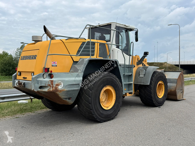 Shovel Liebherr 2plus2