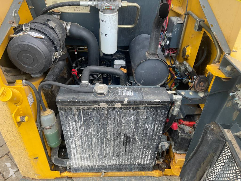 Shovel Gehl 3840 E     2015