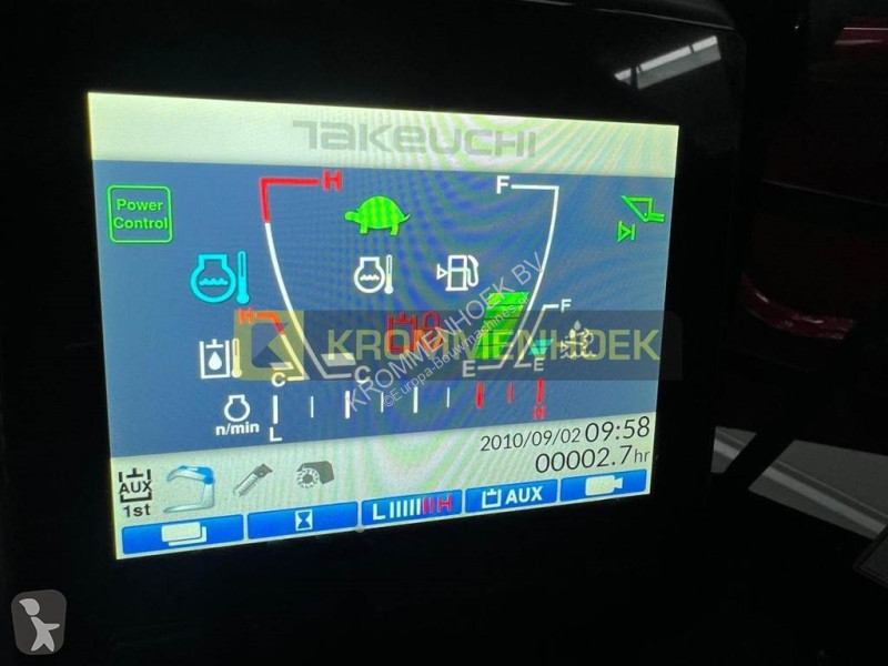 Shovel Takeuchi TL 12 V-2