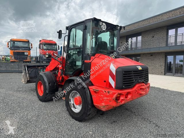 Incarcator Caterpillar 908M Radlader 6460 Kg...