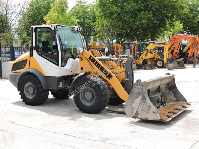 Shovel Liebherr L508 + FORK