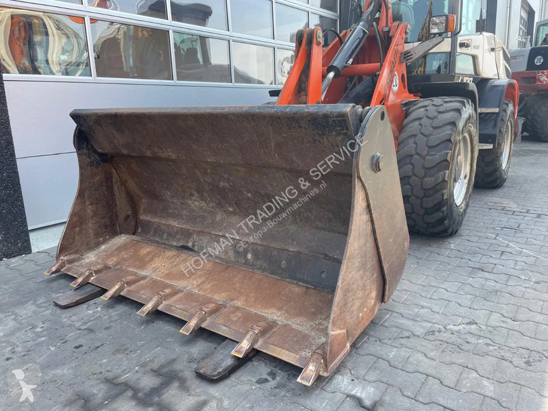 Pala cargadora Schaeff TL100